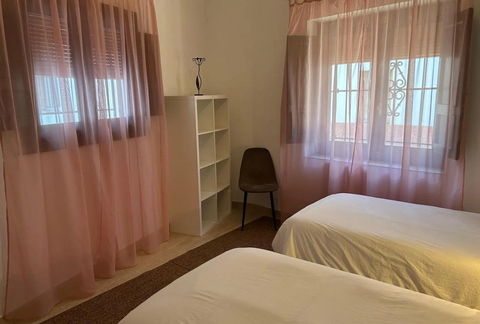 Casa Al-Hammam Guest House Banos De La Encina 0*,  Spain